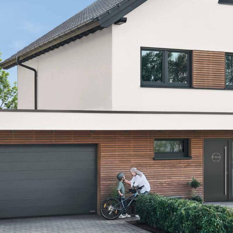 Porte de garage sectionnelle RenoMatic Hörmann