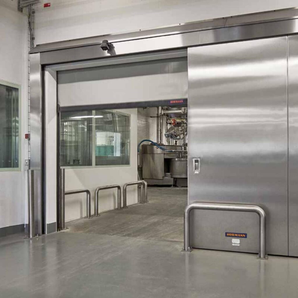 Portes, blocs-portes et huisseries industrielles en acier inoxydable Hörmann