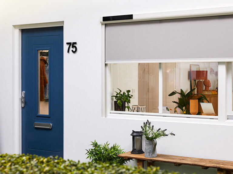 STORES EXTÉRIEURS